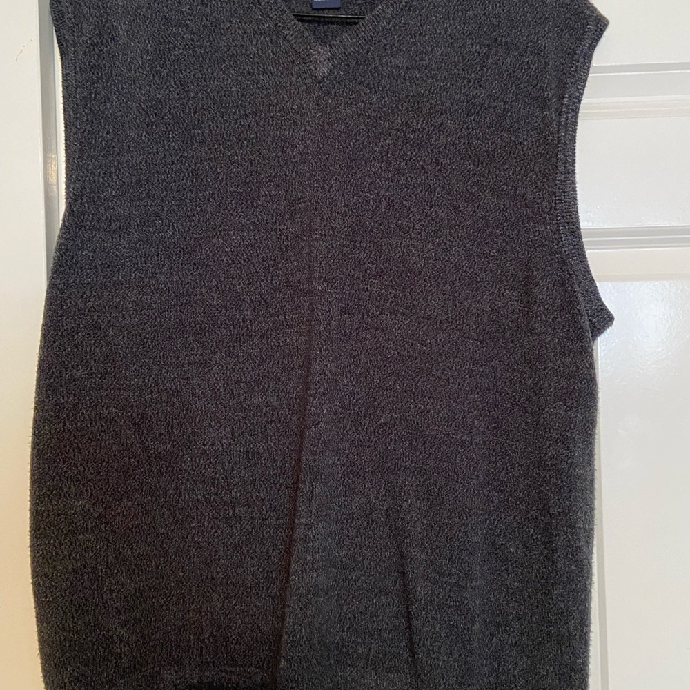 Dockers sweater